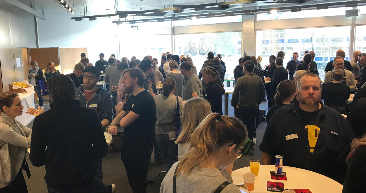 Frühstücksraum auf dem #bchh17 Frühstücksraum auf dem Barcamp Hamburg 2017