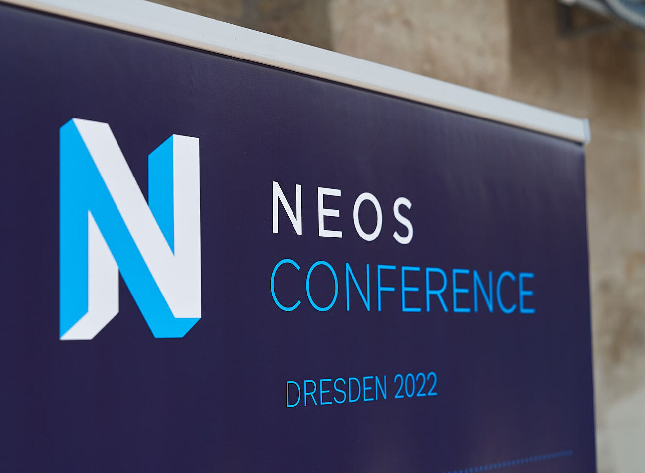 Plakat auf der Neos Conference 2022