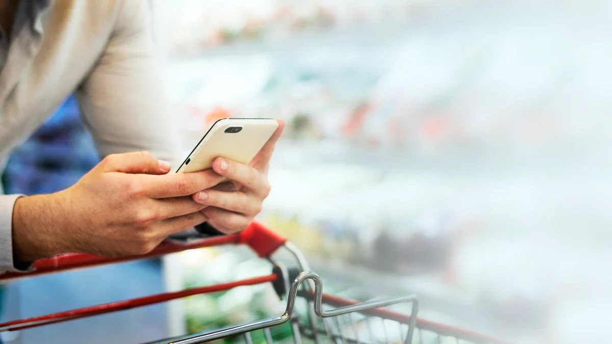 Mobile eCommerce Mobile eCommerce